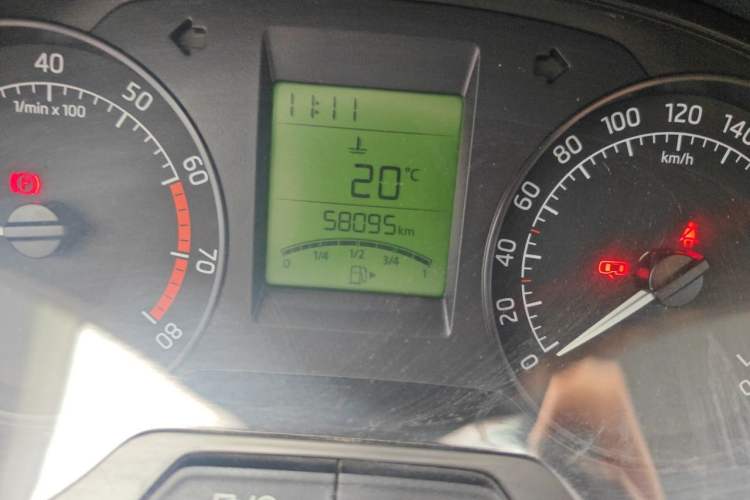 Used Skoda Rapid 2016 1.6L Manual Trend Edition Odometer Close Up