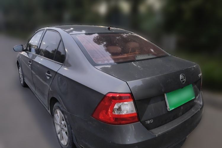 Used Skoda Rapid 2016 1.6L Automatic Chuanxing Edition Rear Left 45 Deg
