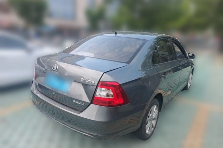 Used Skoda Rapid 2016 1.6L Automatic Chuanxing Edition Rear Right 45 Deg