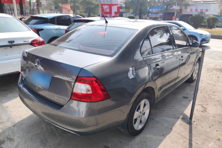 Used Skoda Rapid 2016 1.6L Automatic Chuanxing Edition Rear Right 45 Deg