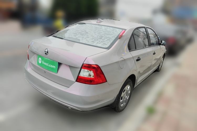Used Skoda Rapid 2016 1.6L Automatic Front-Wheel Drive Model Rear Right 45 Deg