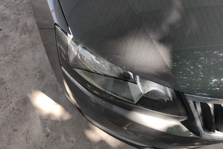 Used Skoda Rapid 2016 1.6L Automatic Chuanxing Edition Right Front Headlight