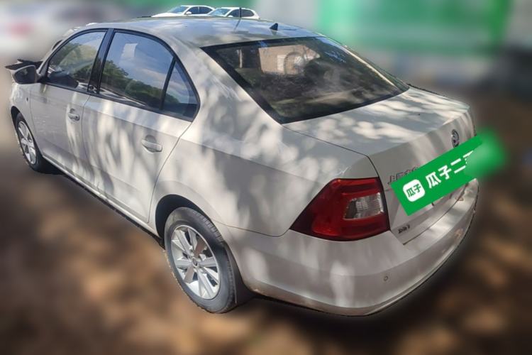 Used Skoda Rapid 2016 1.6L Automatic Chuanxing Edition Rear Left 45 Deg