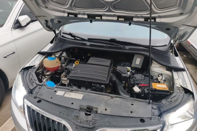 Used Skoda Rapid 2016 1.6L Automatic Chuanxing Edition Engine Bay