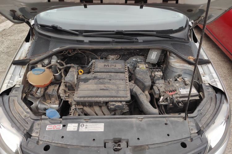 Used Skoda Rapid 2016 1.4L Manual Front-Wheel Drive Model Engine Bay