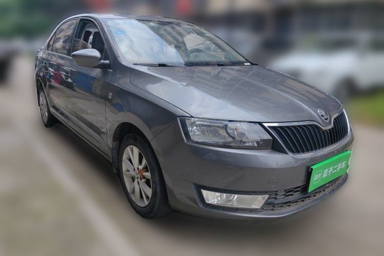 Used Skoda Rapid 2016 1.6L Automatic Chuanxing Edition Front Right 45 Deg
