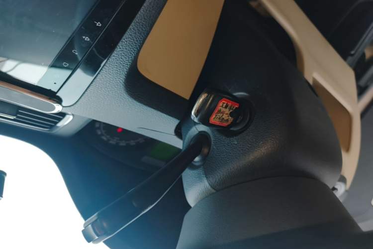 Used Skoda Rapid 2016 1.6L Automatic Chuanxing Edition Interior 1