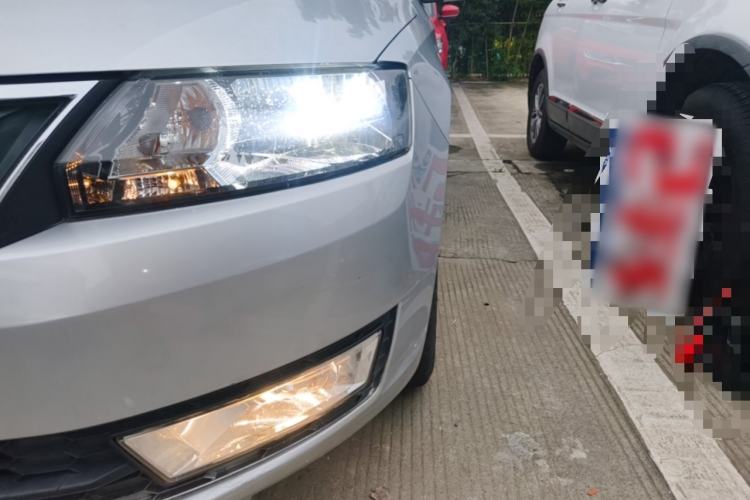 Used Skoda Rapid 2016 1.6L Automatic Chuanxing Edition Left Front Headlight
