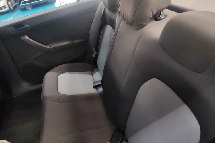 Used Skoda Rapid 2016 1.6L Automatic Front-Wheel Drive Model Left Rear Seat