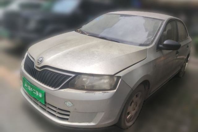 Used Skoda Rapid 2016 1.6L Manual Front-Wheel-Drive Version