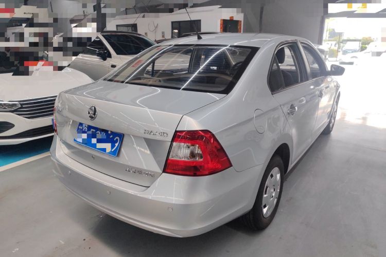 Used Skoda Rapid 2016 1.6L Automatic Front-Wheel Drive Model Rear Right 45 Deg