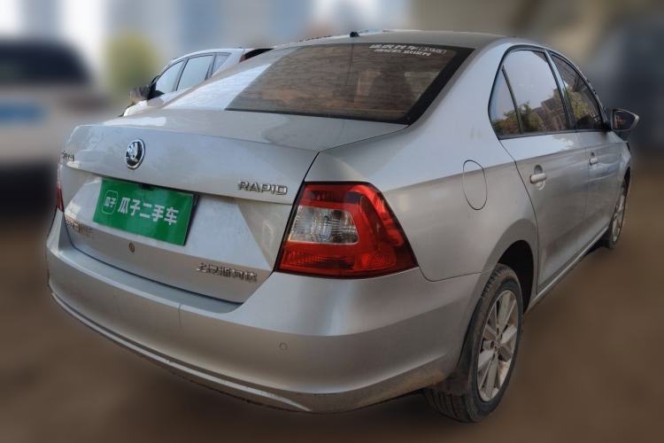 Used Skoda Rapid 2016 1.6L Manual Trend Edition Rear Right 45 Deg
