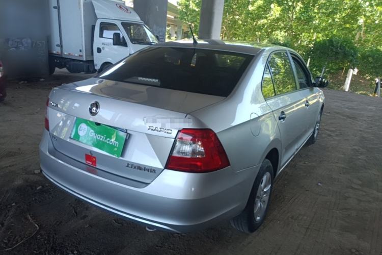 Used Skoda Rapid 2016 1.6L Manual Front-Wheel-Drive Version Rear Right 45 Deg