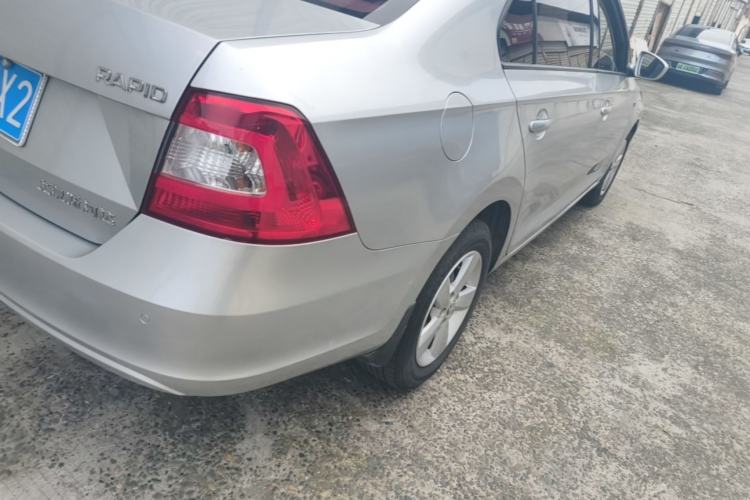Used Skoda Rapid 2016 1.6L Automatic Chuanxing Edition Right Rear Taillight