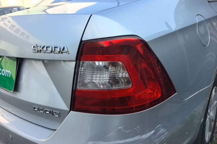 Used Skoda Rapid 2016 1.4L Manual Front-Wheel Drive Model Right Rear Taillight