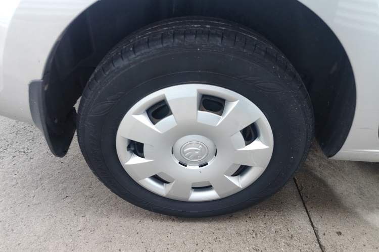 Used Skoda Rapid 2016 1.4L Manual Front-Wheel Drive Model Right Rear Wheel Hub