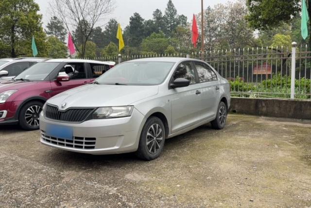 Used Skoda Rapid 2016 1.4L Manual Front-Wheel Drive Model