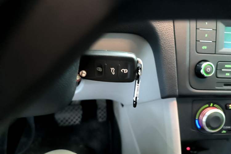 Used Skoda Rapid 2016 1.6L Automatic Chuanxing Edition Vehicle Key