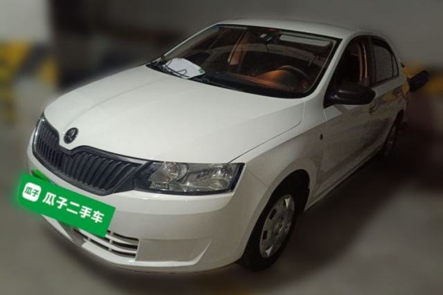 Used Skoda Rapid 2016 1.6L Manual Front-Wheel-Drive Version