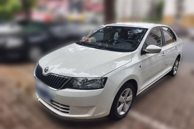 Used Skoda Rapid 2016 1.6L Manual Front-Wheel-Drive Version
