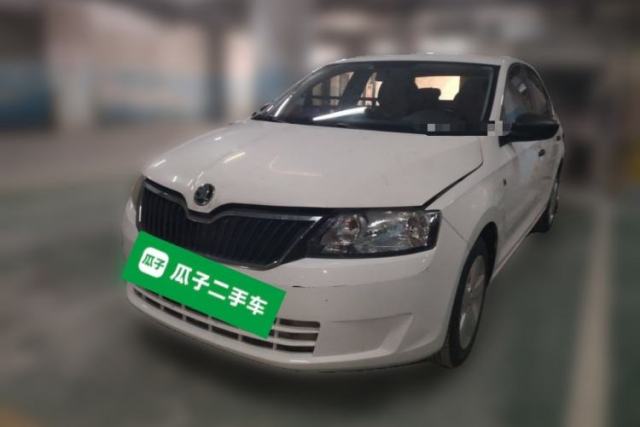 Used Skoda Rapid 2016 1.6L Automatic Front-Wheel Drive Model