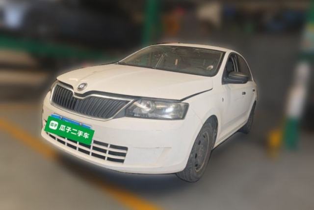 Used Skoda Rapid 2016 1.6L Manual Front-Wheel-Drive Version