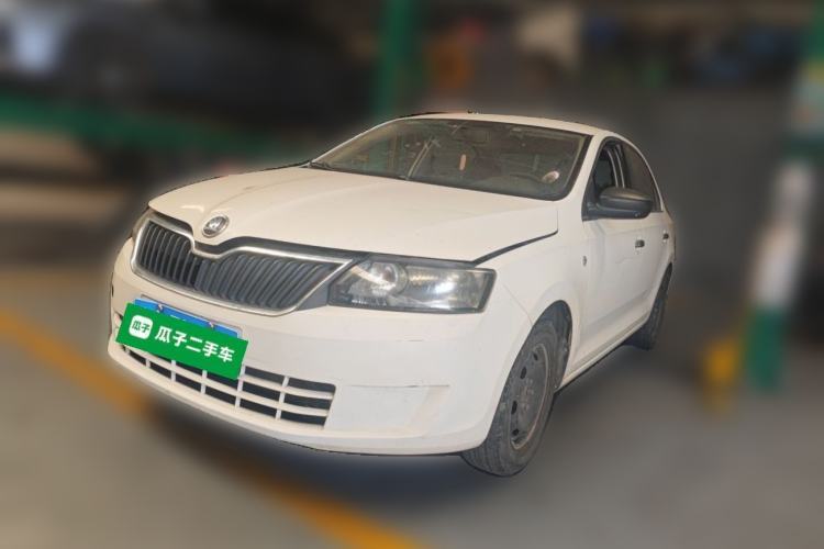 Used Skoda Rapid 2016 1.6L Manual Front-Wheel-Drive Version Guazi used car, China used car export, Used car for sale, Used cars, Cheapest cars for sale