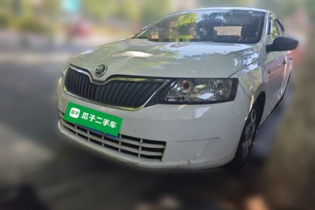Used Skoda Rapid 2016 1.6L Manual Front-Wheel-Drive Version