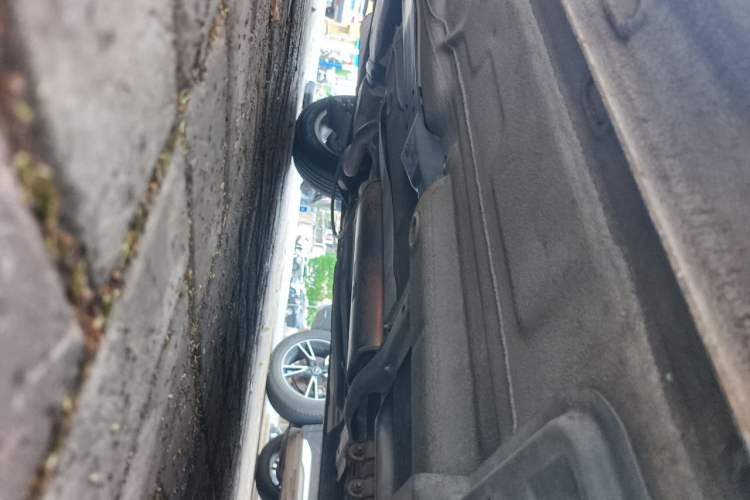 Used Skoda Rapid 2016 1.6L Manual Front-Wheel-Drive Version Chassis Rear Right
