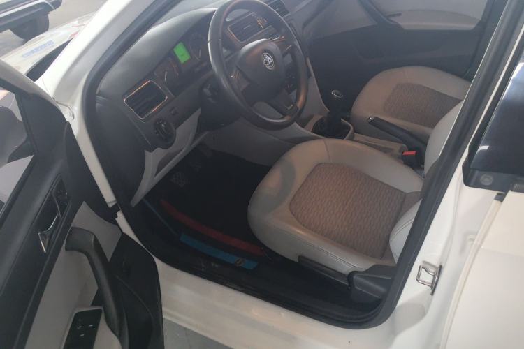 Used Skoda Rapid 2016 1.6L Manual Trend Edition Driver Seat