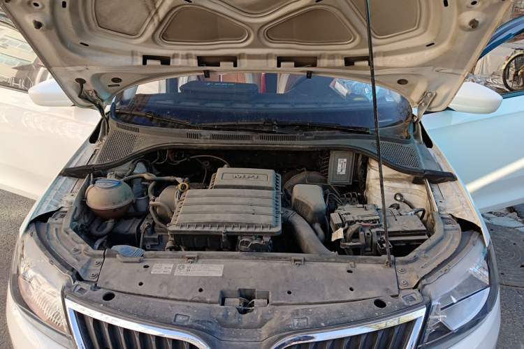 Used Skoda Rapid 2016 1.6L Manual Trend Edition Engine Bay
