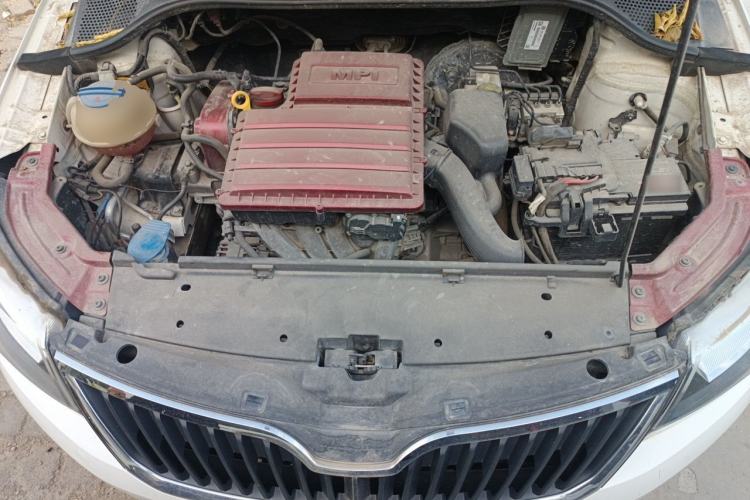 Used Skoda Rapid 2016 1.6L Manual Trend Edition Engine Bay