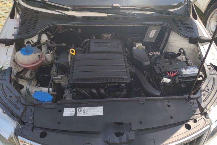 Used Skoda Rapid 2016 1.6L Automatic Chuanxing Edition Engine Bay