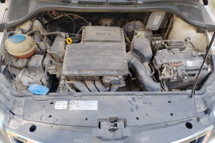 Used Skoda Rapid 2016 1.6L Automatic Chuanxing Edition Engine Bay