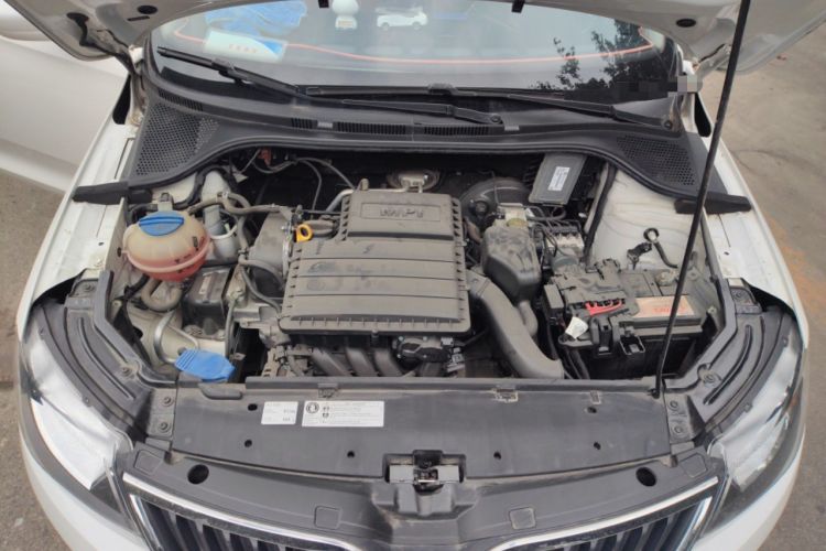 Used Skoda Rapid 2016 1.6L Manual Trend Edition Engine Bay