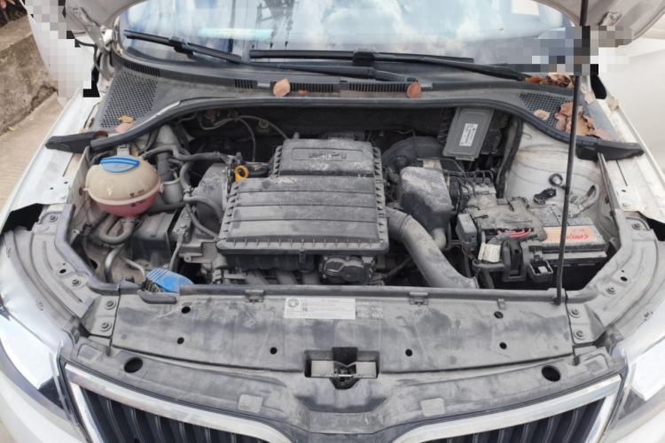 Used Skoda Rapid 2016 1.6L Manual Trend Edition Engine Bay