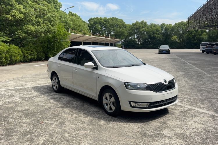 Used Skoda Rapid 2016 1.6L Automatic Chuanxing Edition Exterior 1