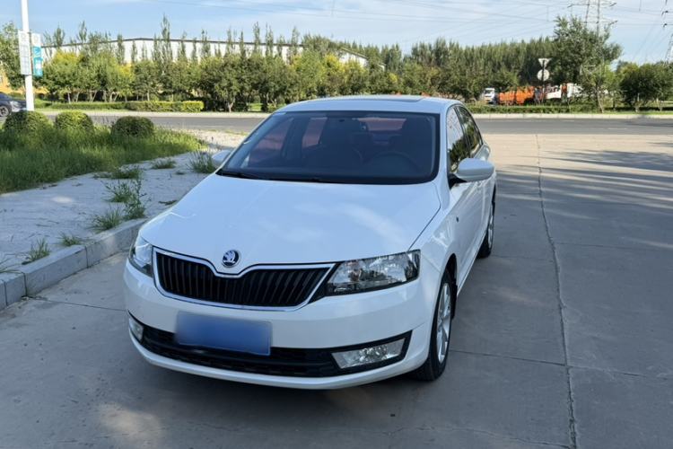 Used Skoda Rapid 2016 1.6L Manual Trend Edition Exterior 2