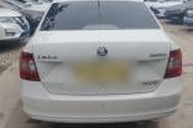 Used Skoda Rapid 2016 1.6L Automatic Chuanxing Edition Exterior 2