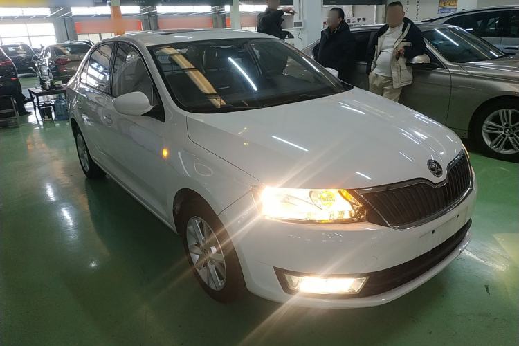 Used Skoda Rapid 2016 1.6L Automatic Chuanxing Edition Exterior 2