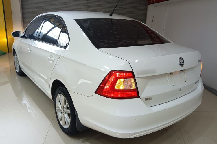 Used Skoda Rapid 2016 1.6L Automatic Chuanxing Edition Exterior 2