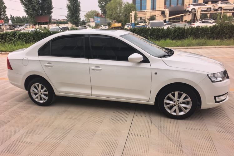Used Skoda Rapid 2016 1.6L Manual Trend Edition Exterior 3