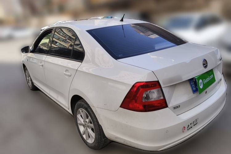 Used Skoda Rapid 2016 1.6L Automatic Chuanxing Edition Exterior 3