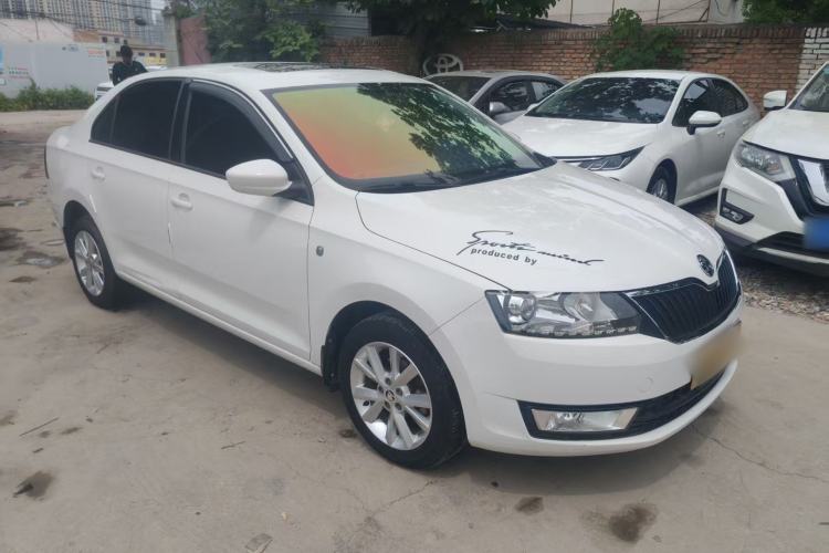 Used Skoda Rapid 2016 1.6L Automatic Chuanxing Edition Exterior 5