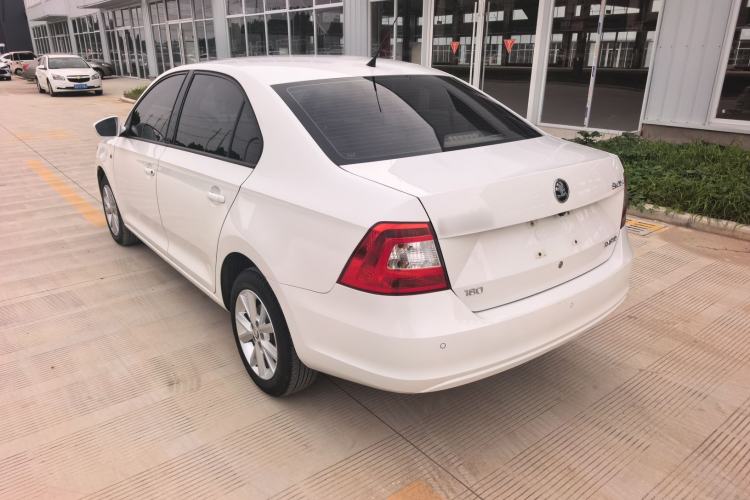 Used Skoda Rapid 2016 1.6L Manual Trend Edition Exterior 7