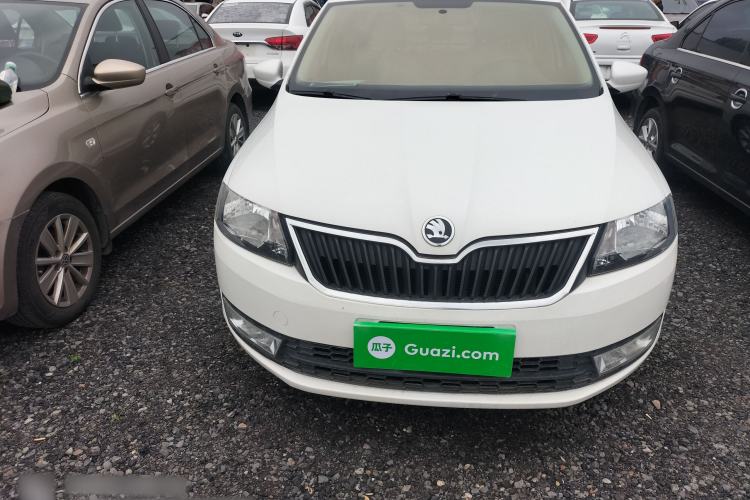 Used Skoda Rapid 2016 1.6L Manual Trend Edition Front