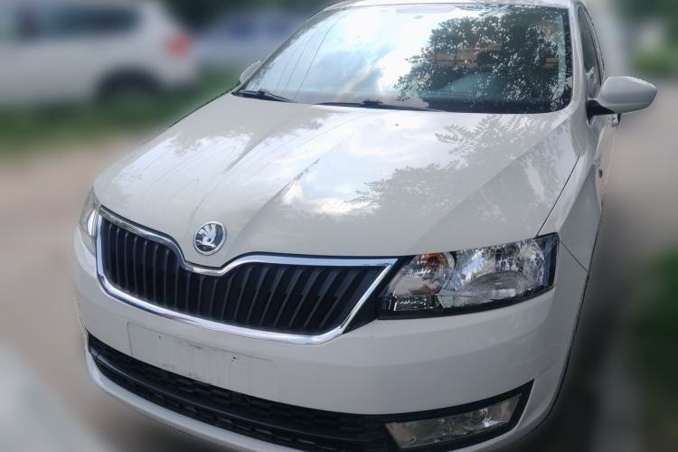 Used Skoda Rapid 2016 1.6L Manual Trend Edition Front