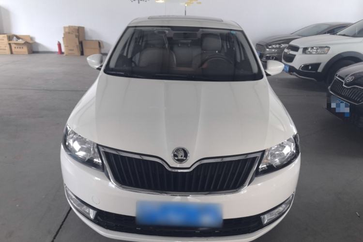 Used Skoda Rapid 2016 1.6L Manual Trend Edition Front