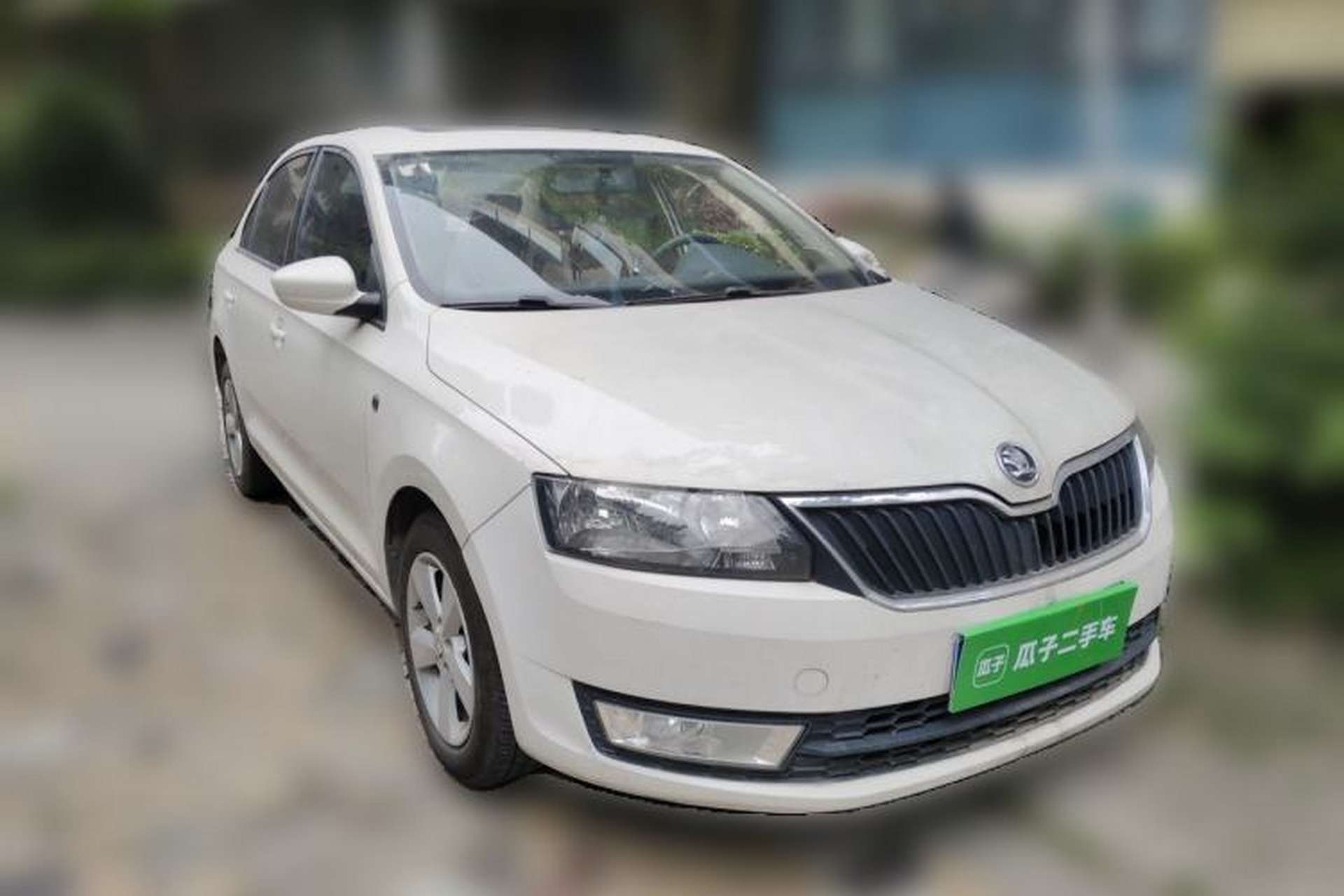 Used Skoda Rapid 2016 1.6L Automatic Chuanxing Edition Front Right 45 Deg