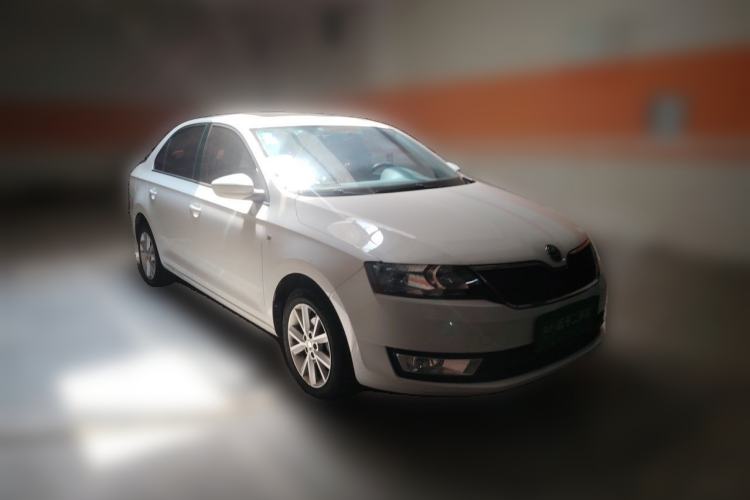 Used Skoda Rapid 2016 1.6L Automatic Chuanxing Edition Front Right 45 Deg